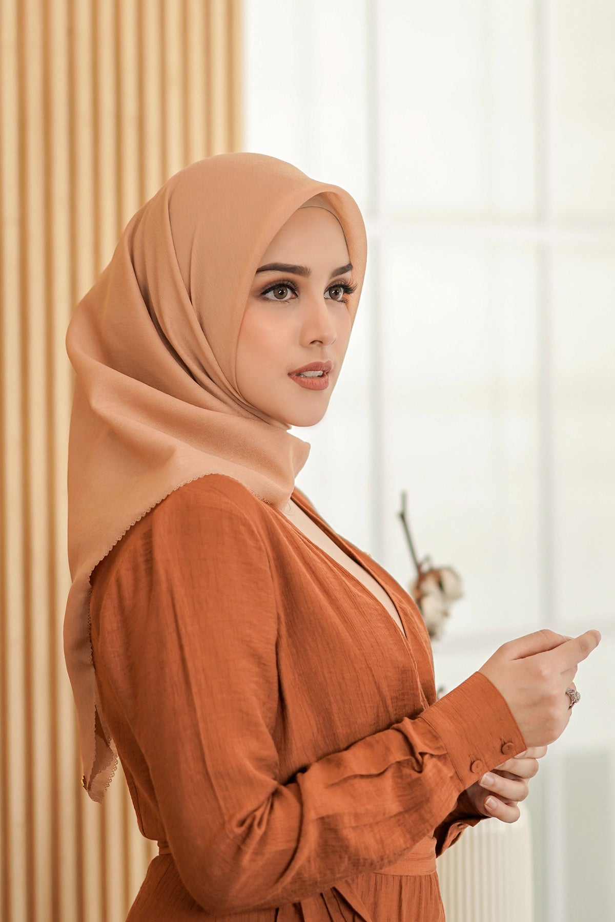 Tissu Square - Milk Tea