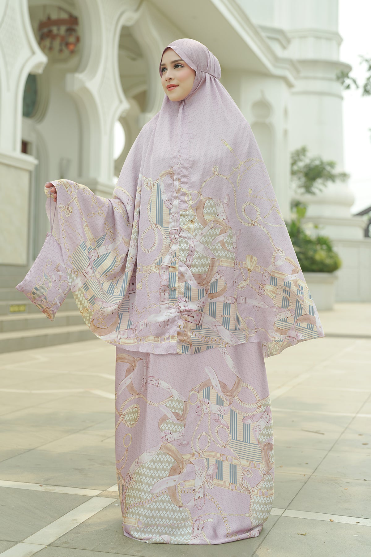 Chain 2 La Bella Prayer Robe - Muted Pink