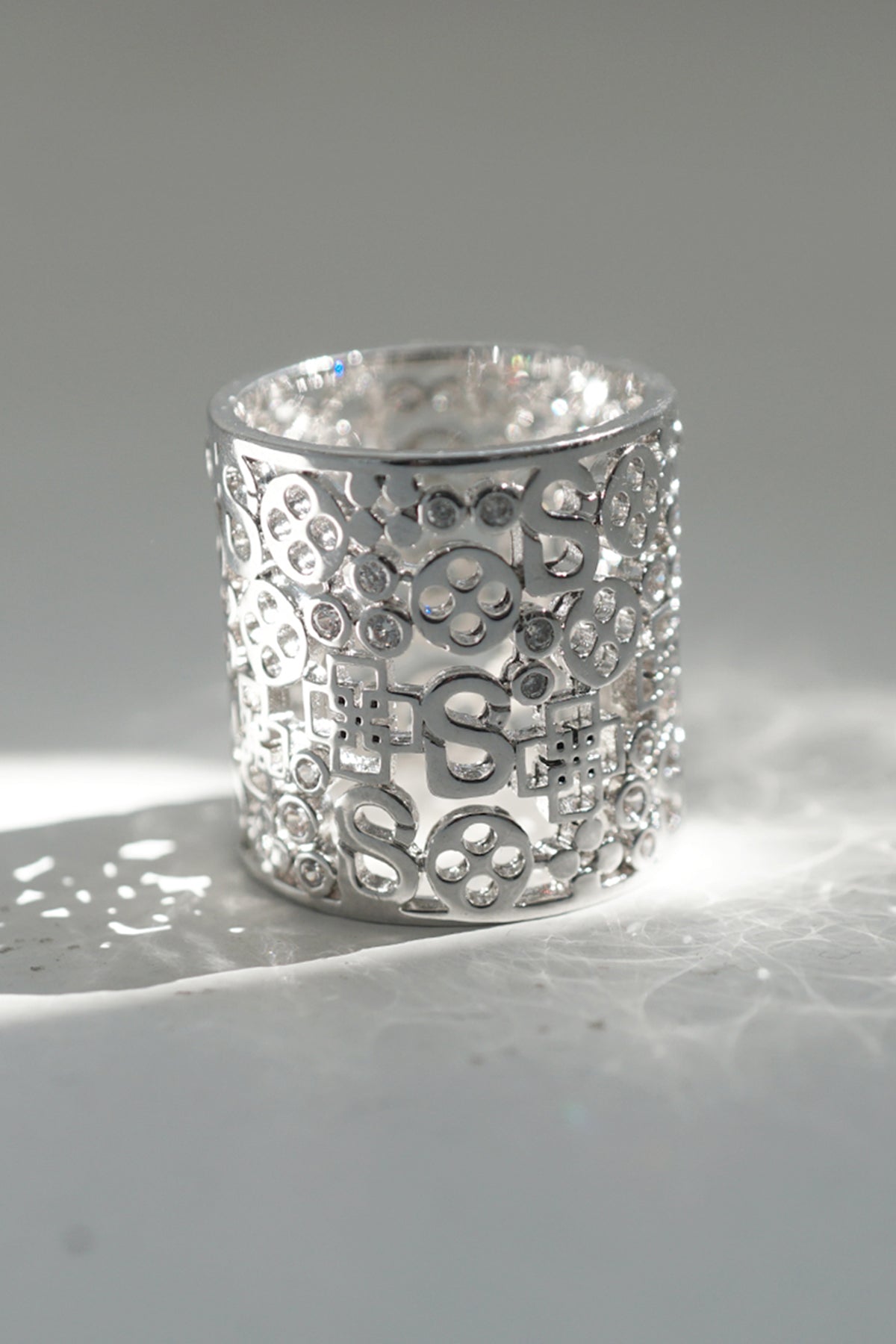 Monogram Carved Ring Brooch - Silver