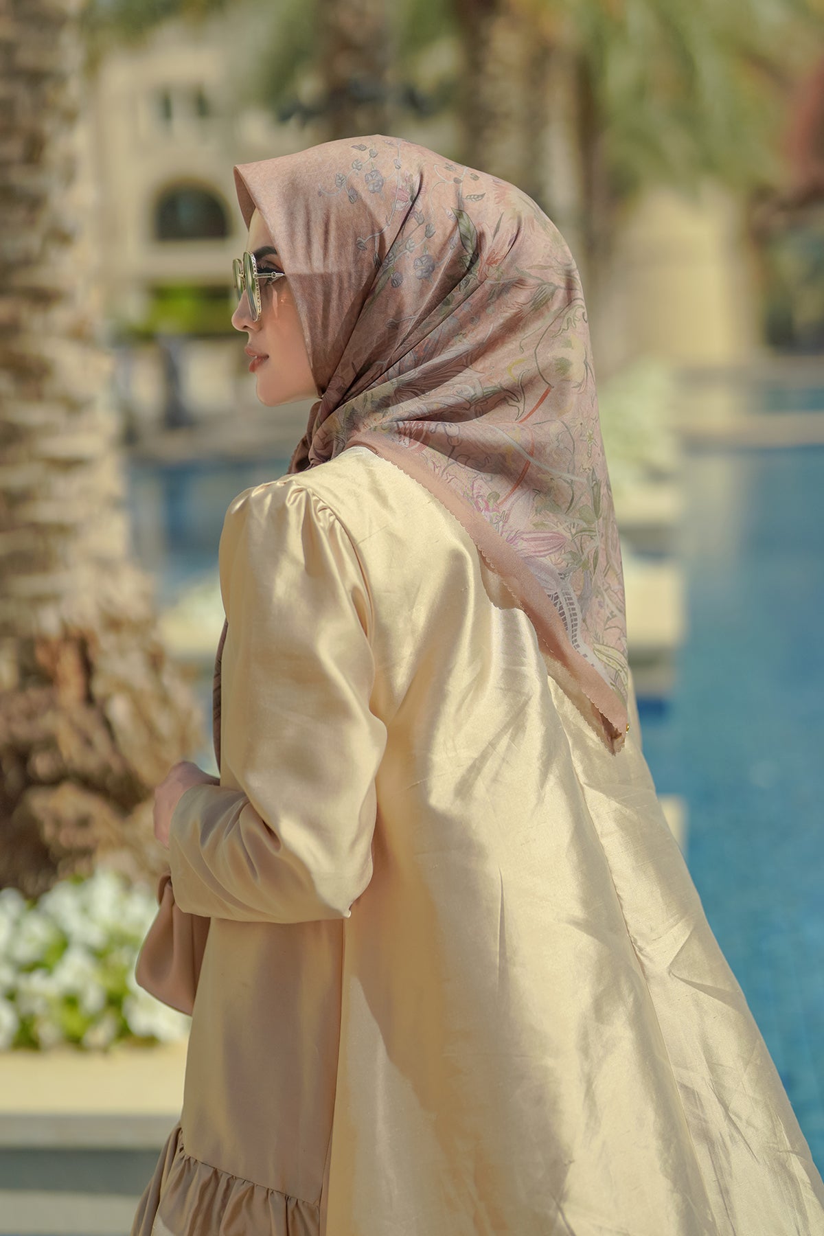 Dubai Voile Meydanı - Curry