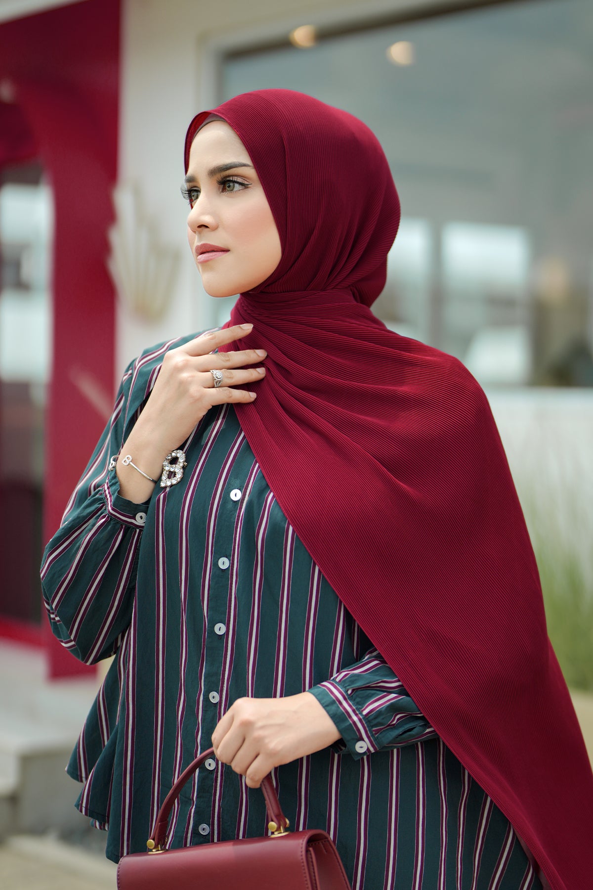 Günlük Pileli Şal - Apple