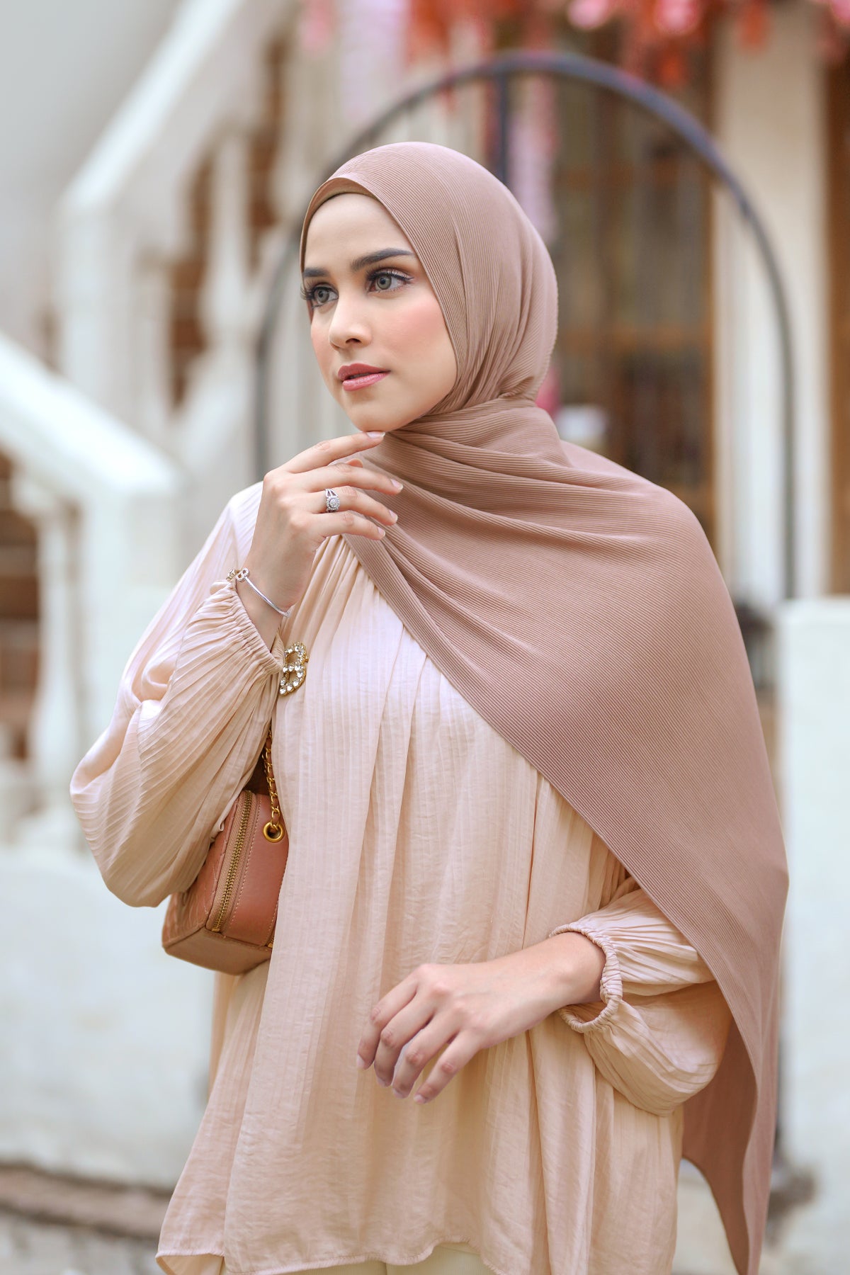 Everyday Pleated Shawl - Stucco