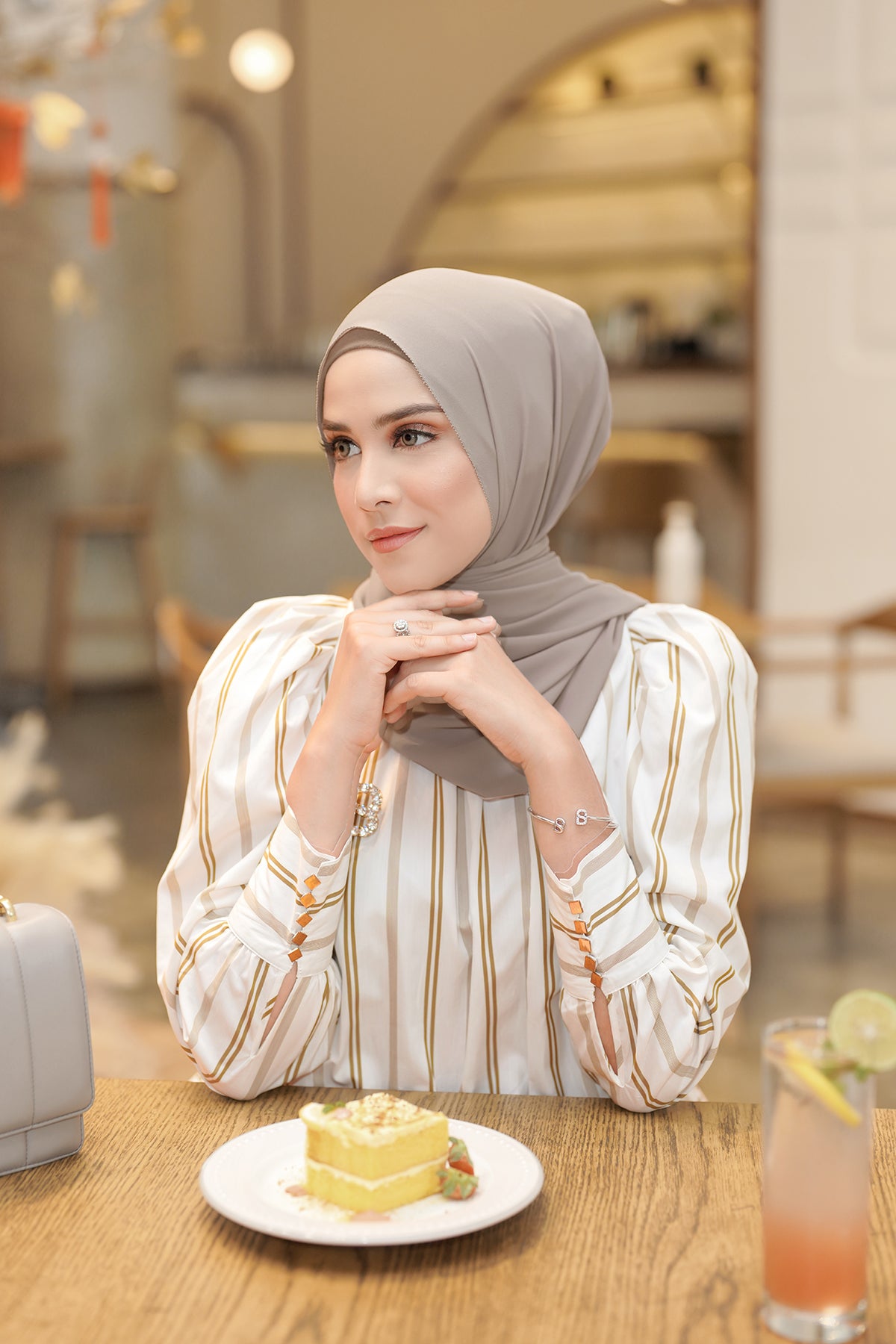 Günlük Şal - Humus