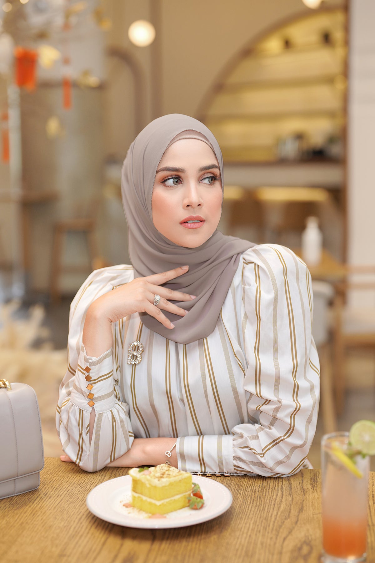 Günlük Şal - Humus