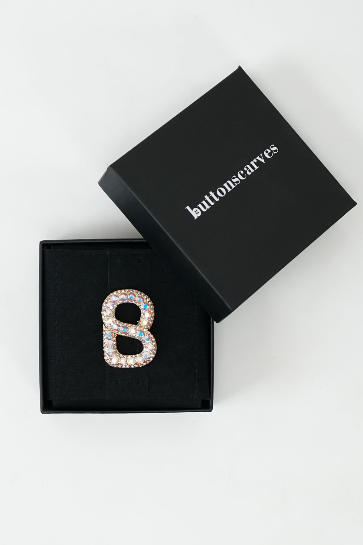 Luxe Signature Gleaming Brooch - Gold