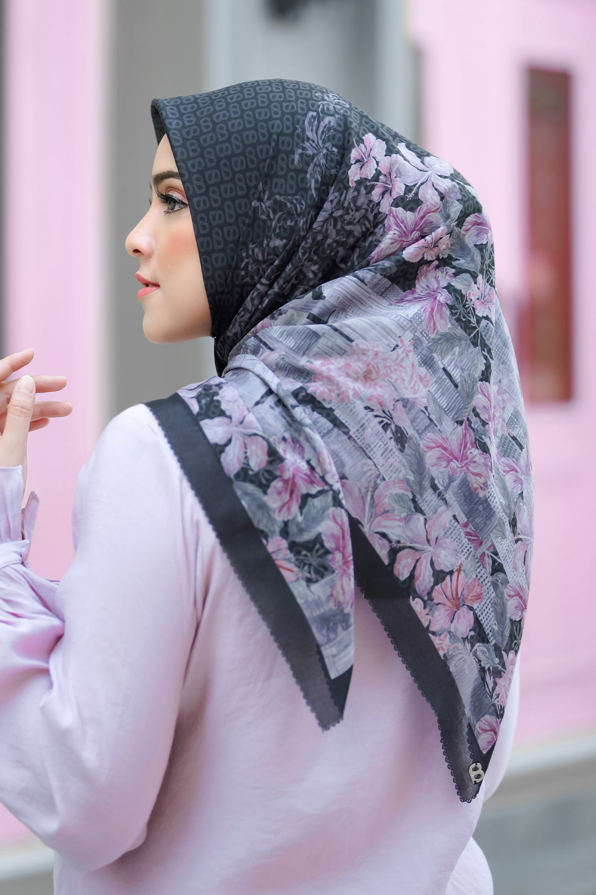 The Malaya Voal Square - Black