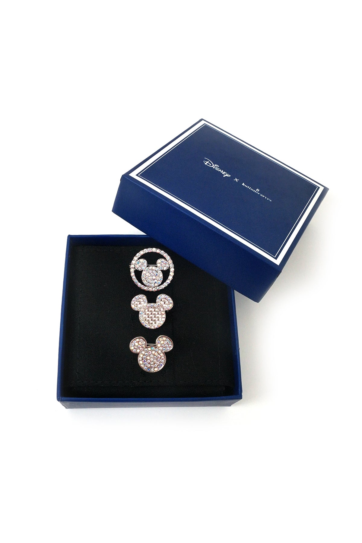 Petite Disney x Buttonscarves Brooch - Silver Package