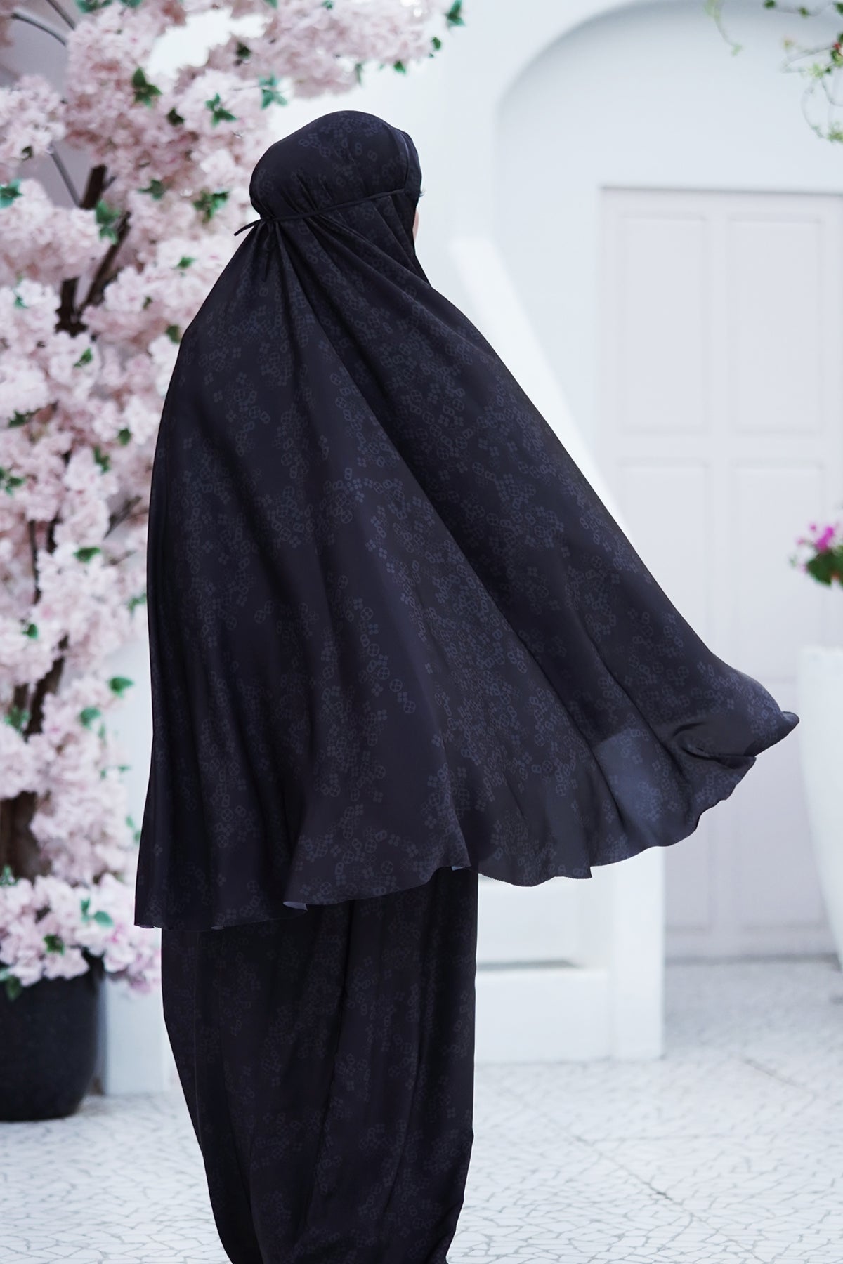 Dua Cüppesi Monogram Karışık Trüf