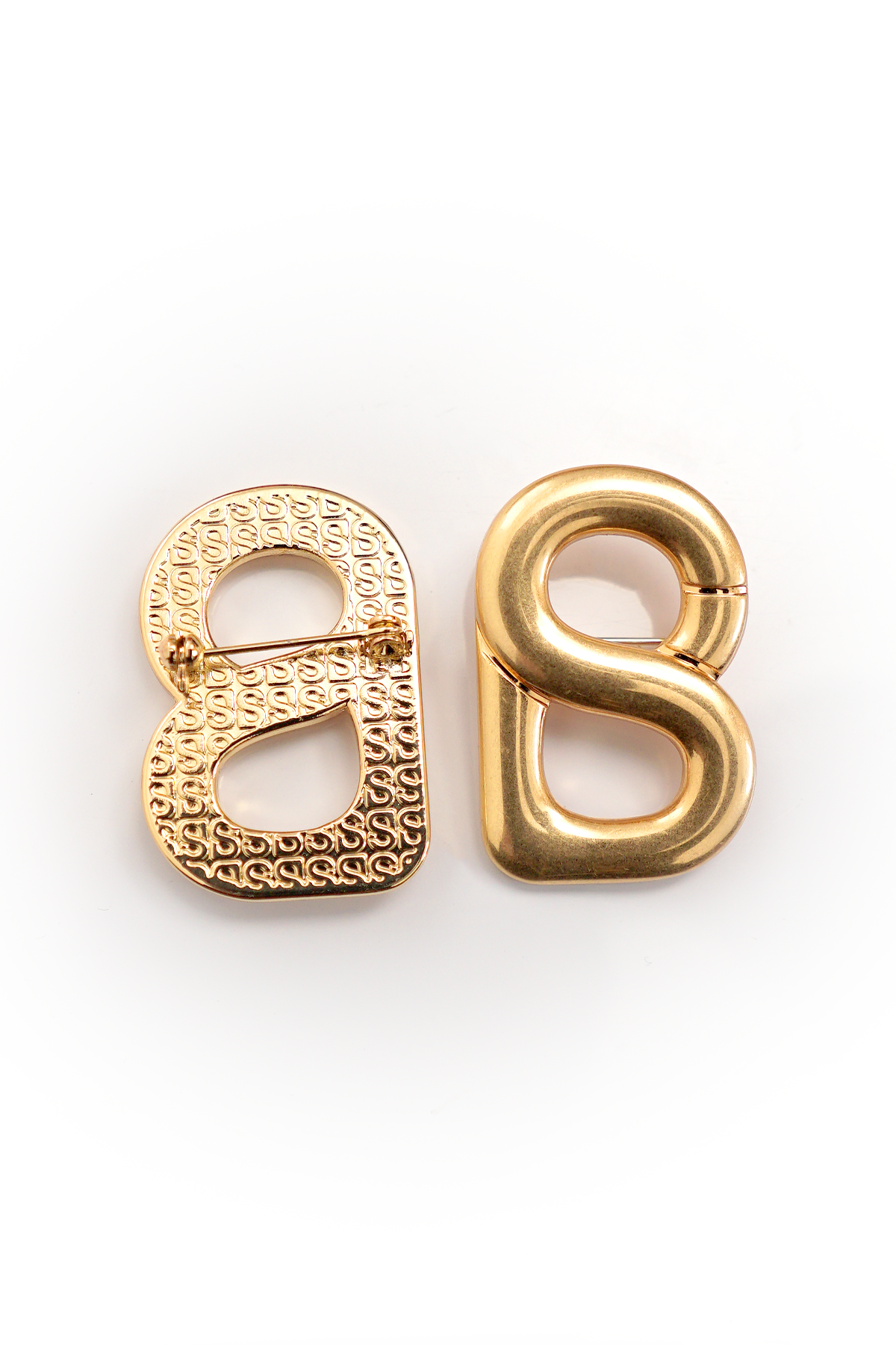 Signature Everyday Brooch - Matte Gold