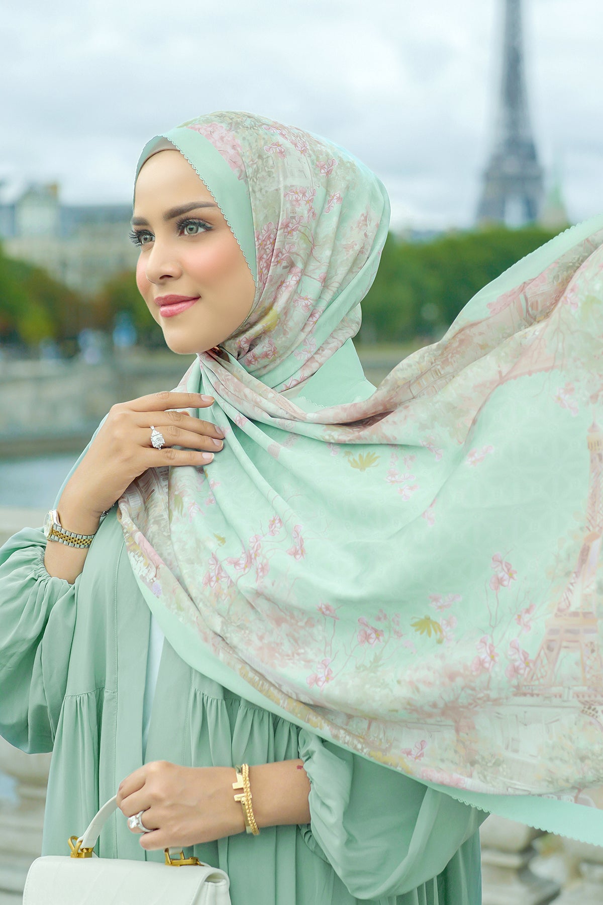 The Parisian Satin Shawl - Bonbon