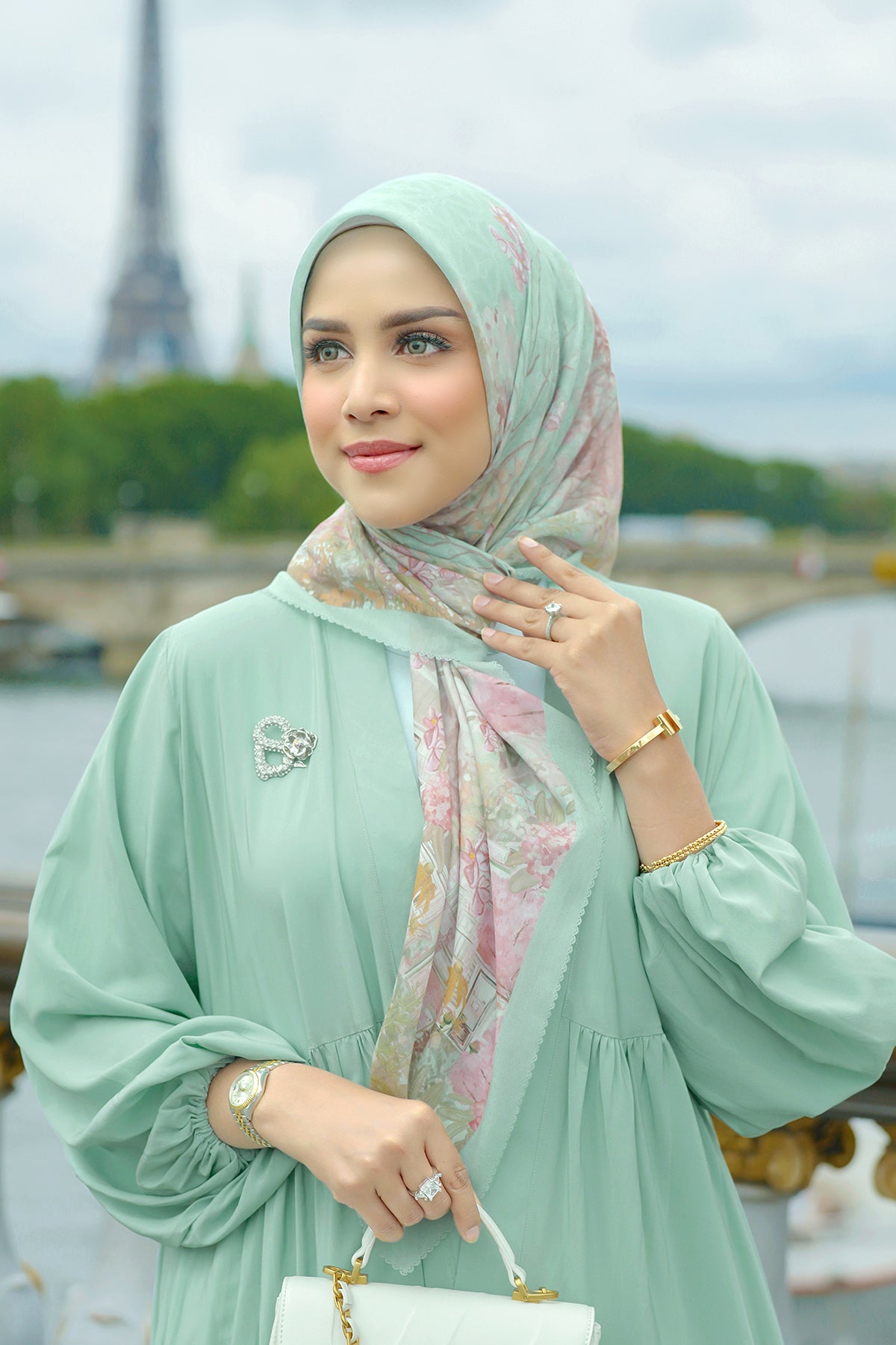 The Parisian Square - Bonbon