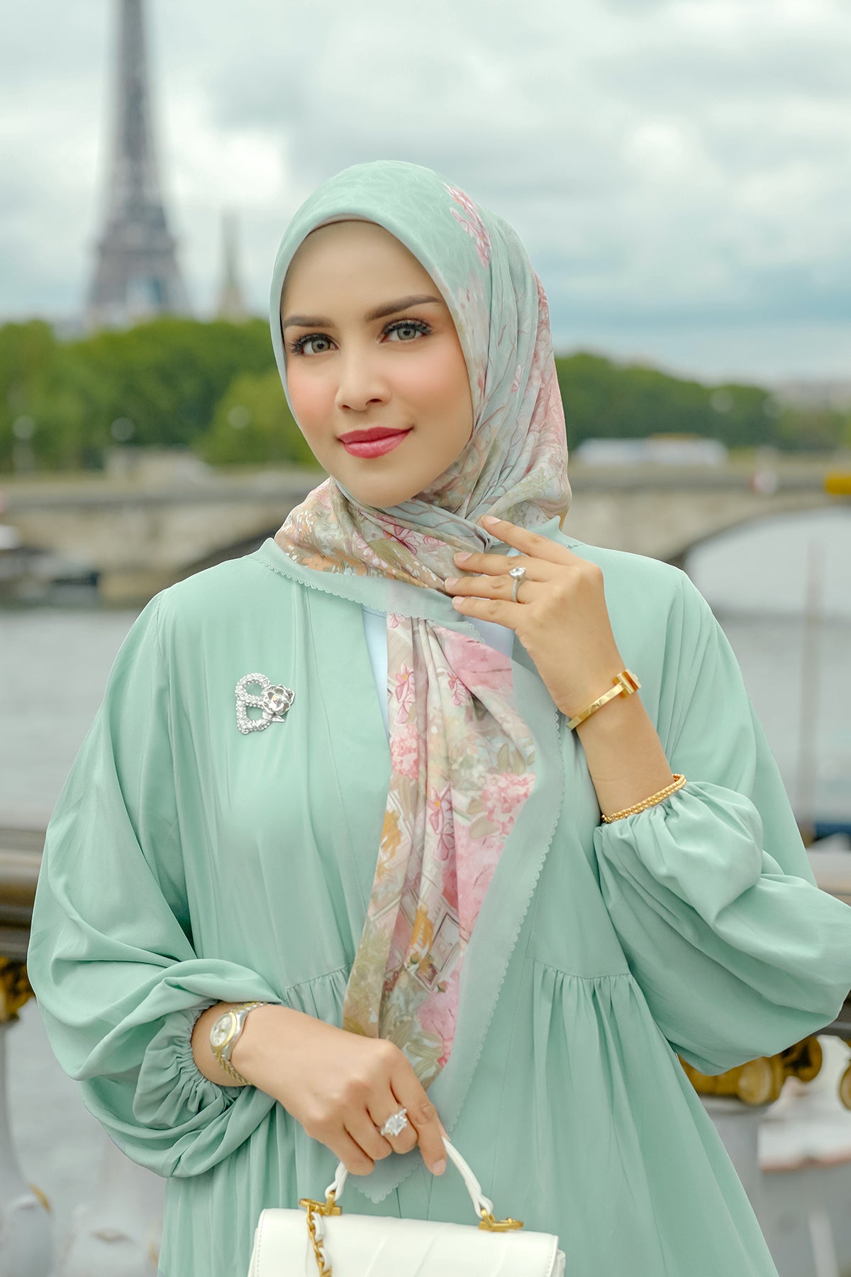 The Parisian Square - Bonbon