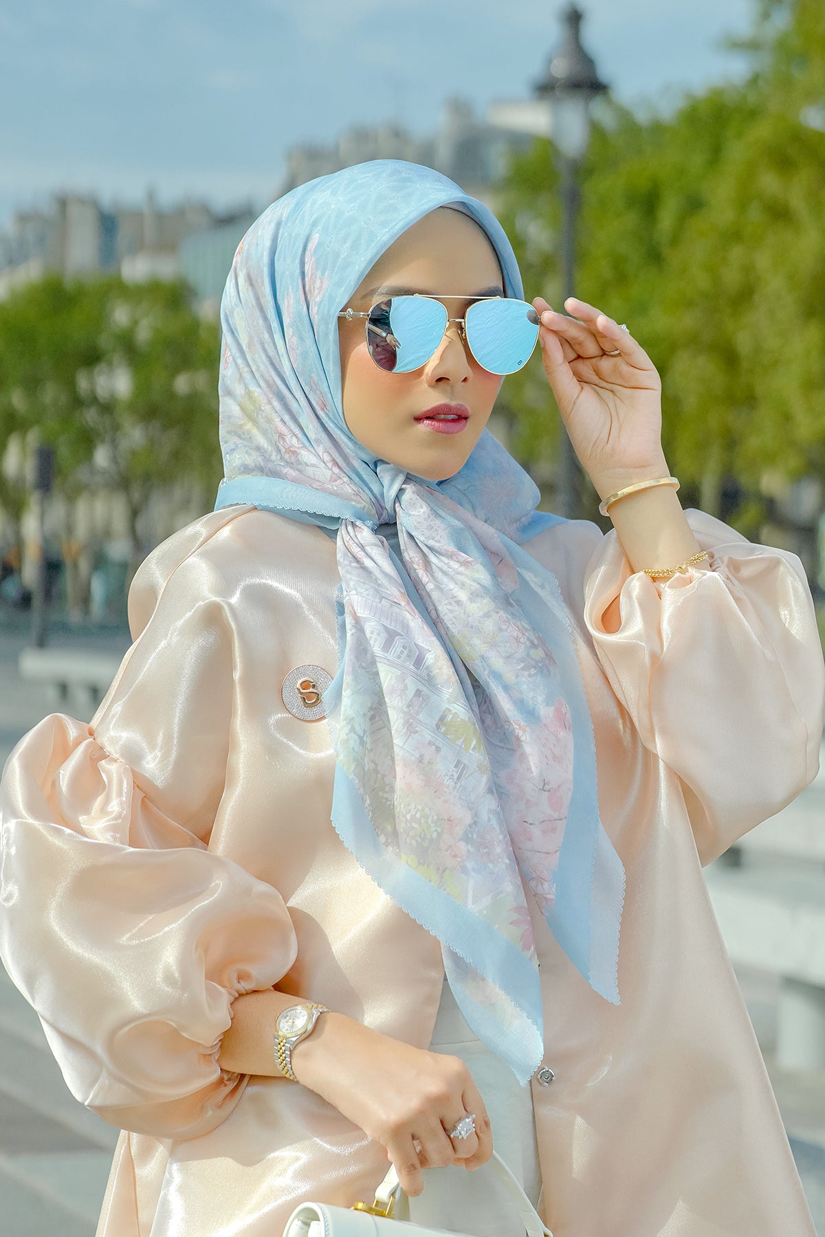 The Parisian Square - Ciel