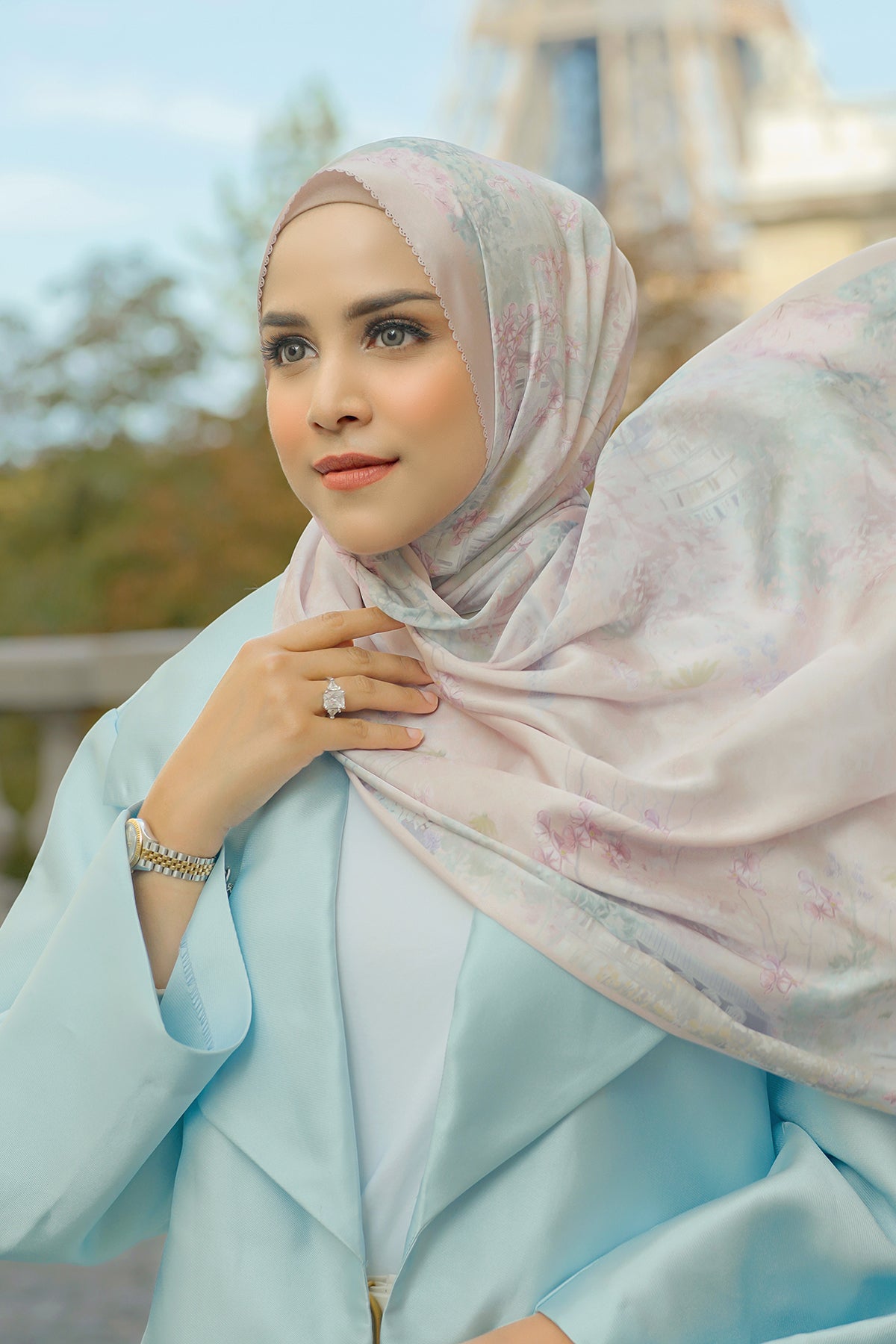 The Parisian Satin Shawl - Fleur