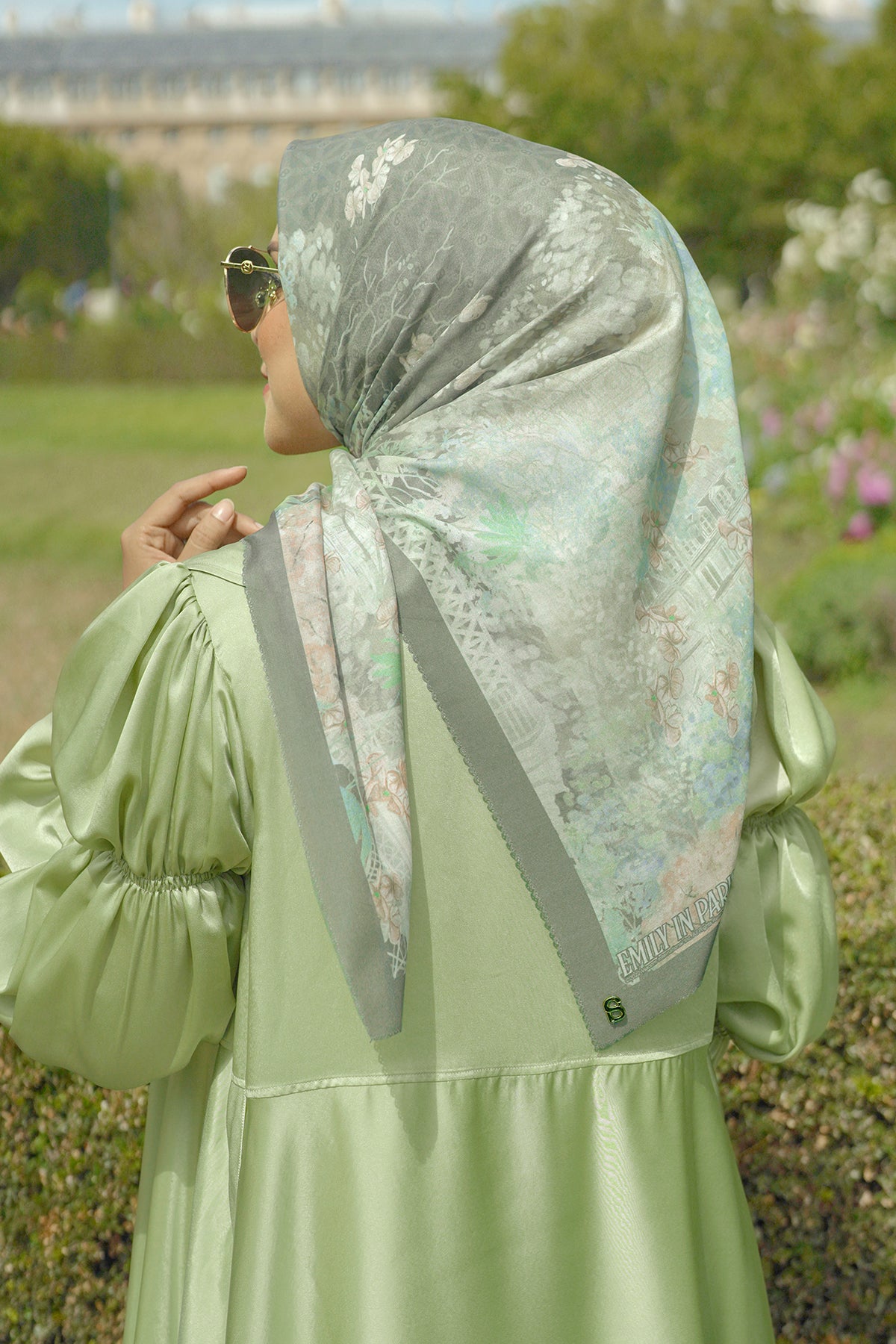 The Parisian Square - Jardin