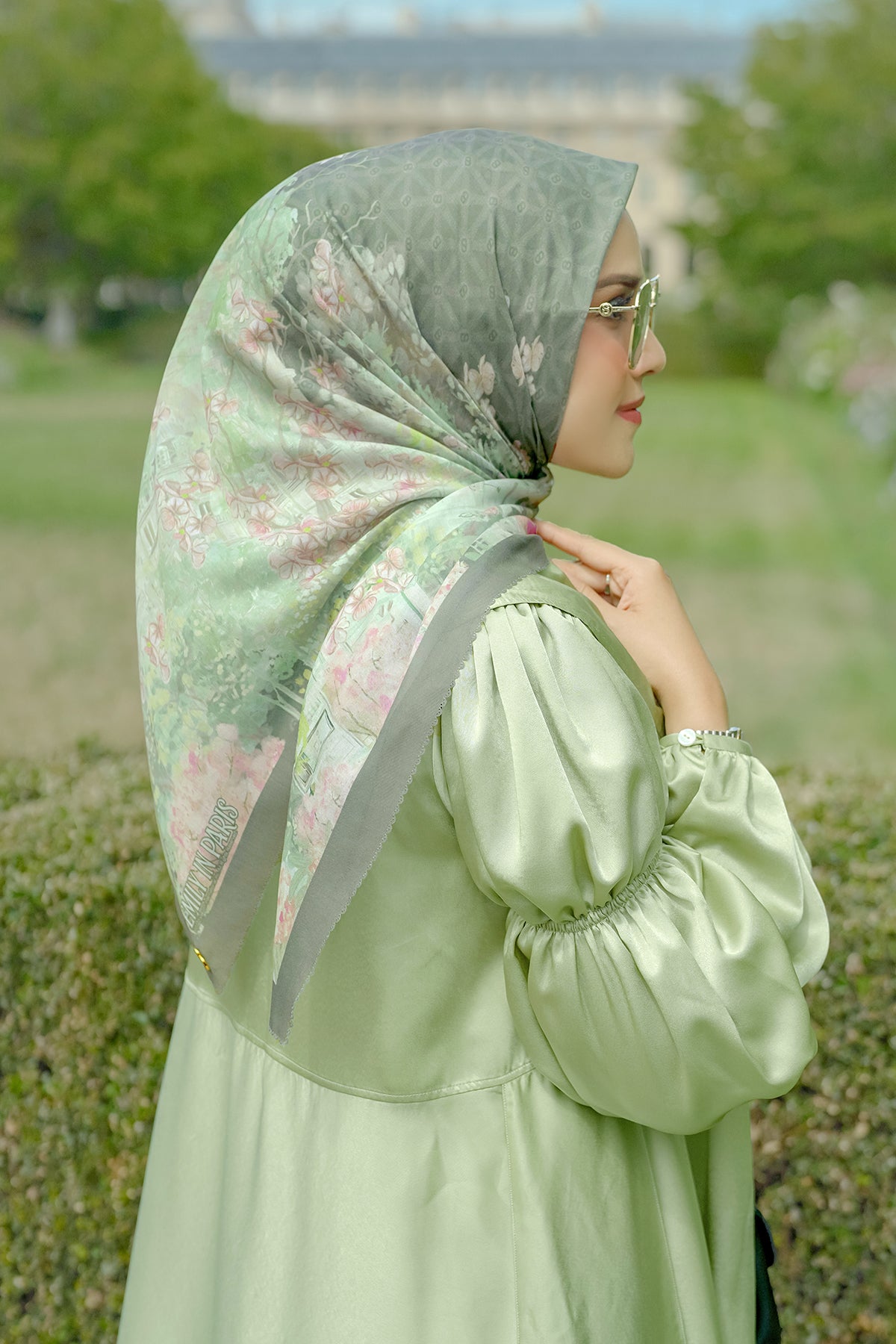 The Parisian Square - Jardin