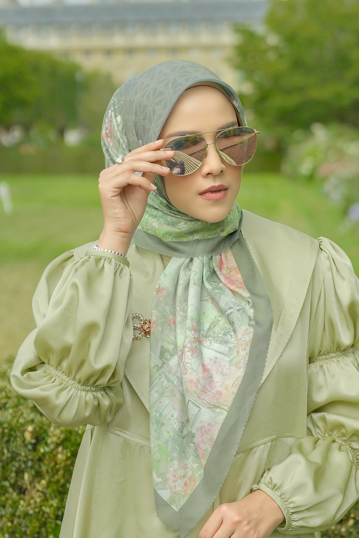 The Parisian Square - Jardin