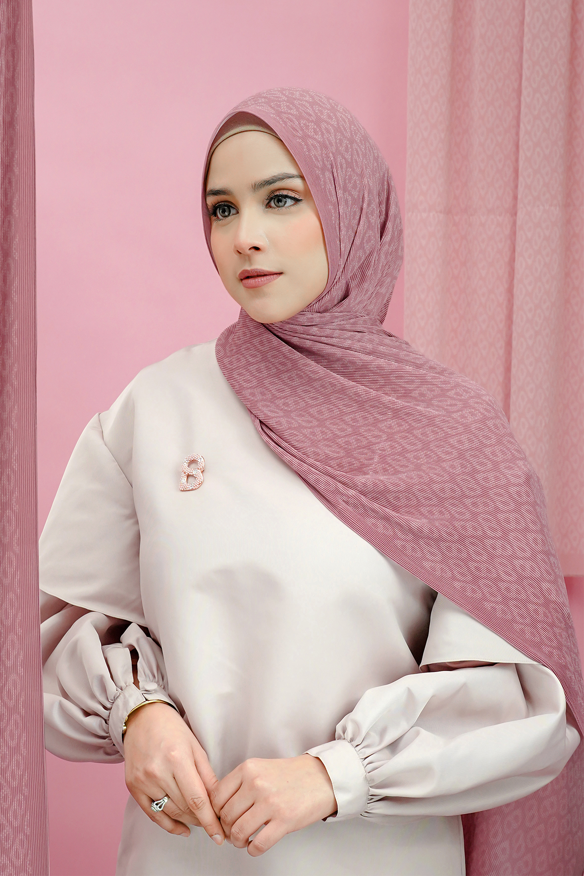 Tapis Pileli Şal - Kül Gül