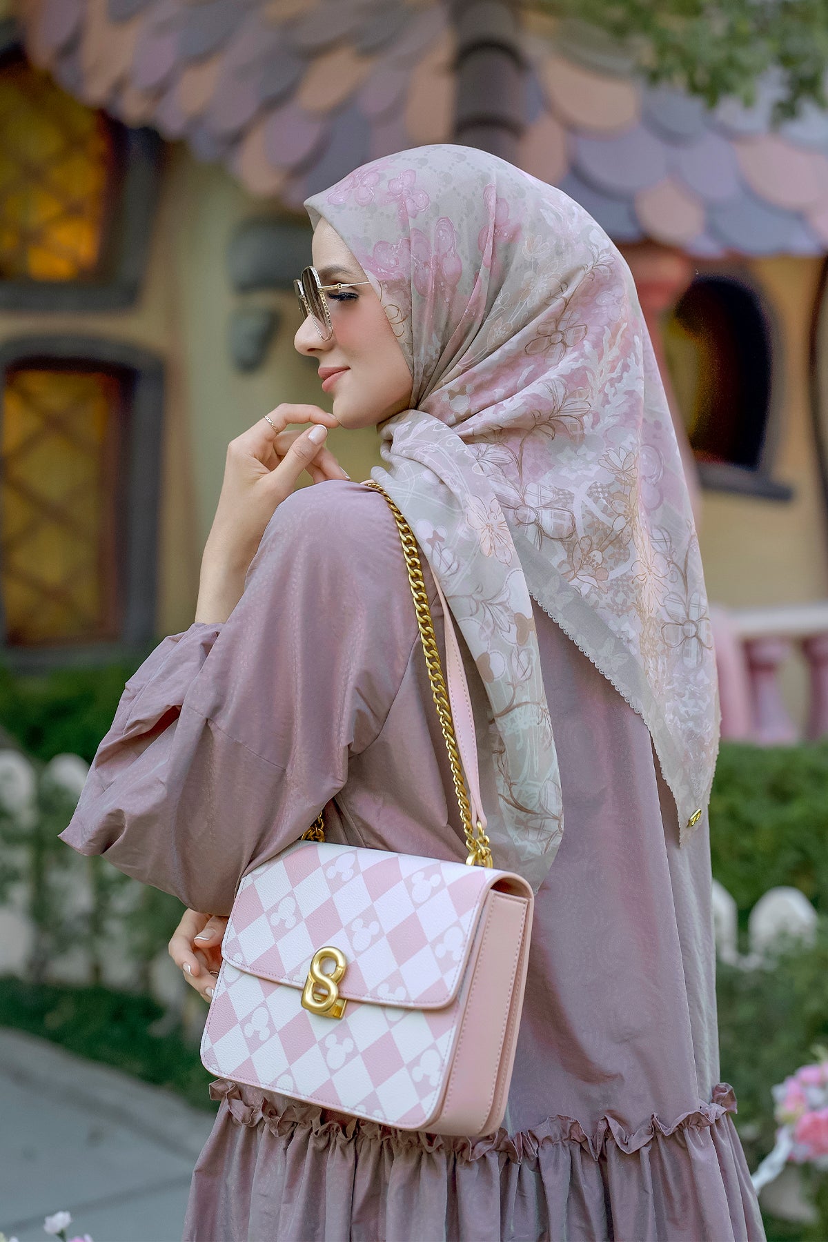 The Dream Park Square - Milk Tea