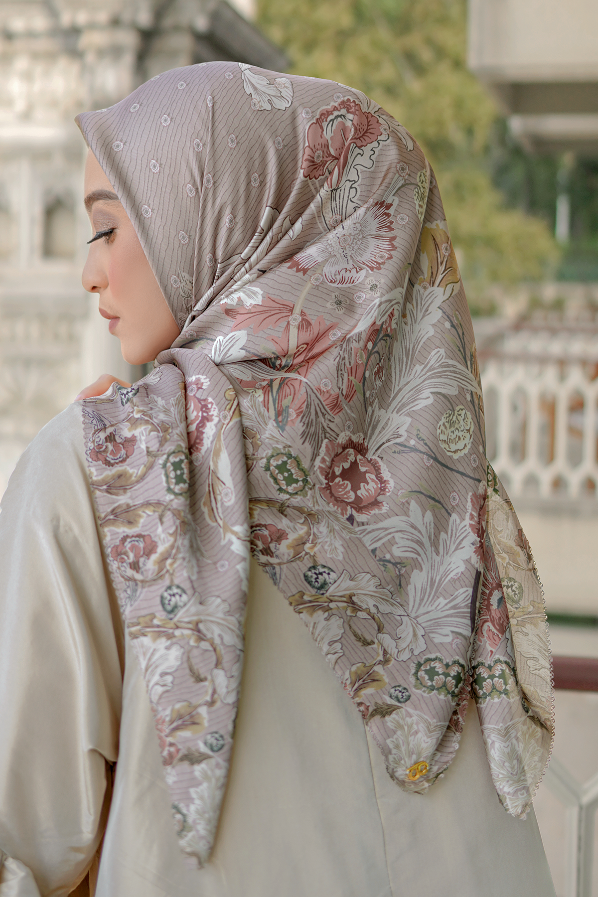 Royale Saten Kare - Haki