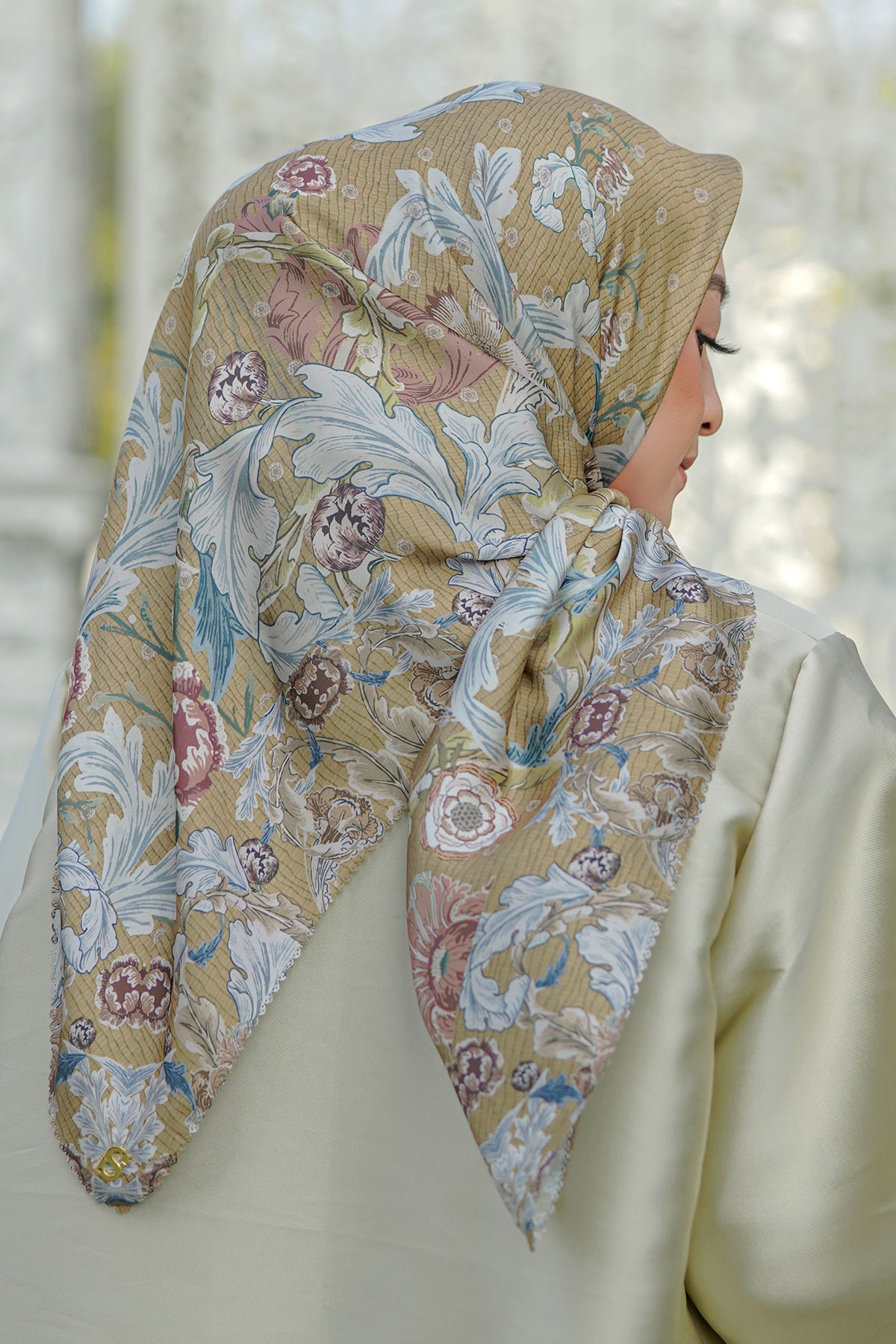 Royale Saten Kare - Hardal