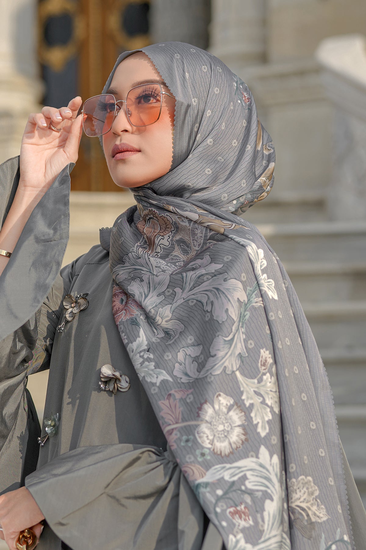 The Royale Satin Shawl - Grey