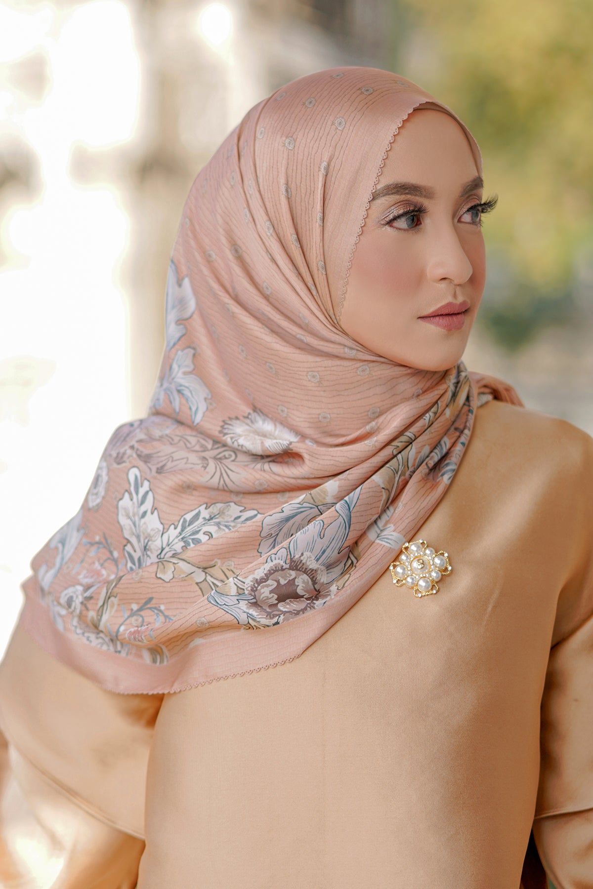 The Royale Satin Shawl - Papaya