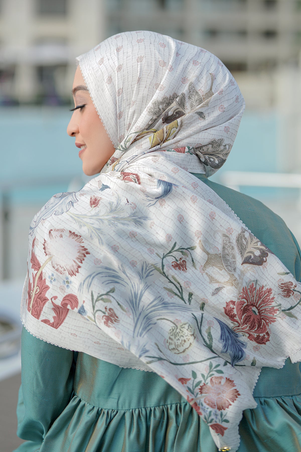 The Royale Satin Shawl - White