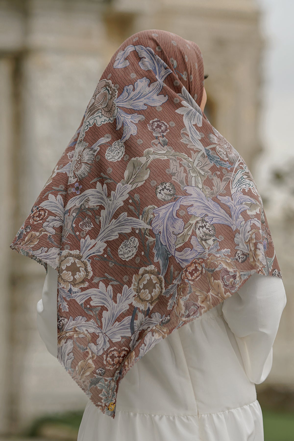 The Royale Voal Square XL - Brown