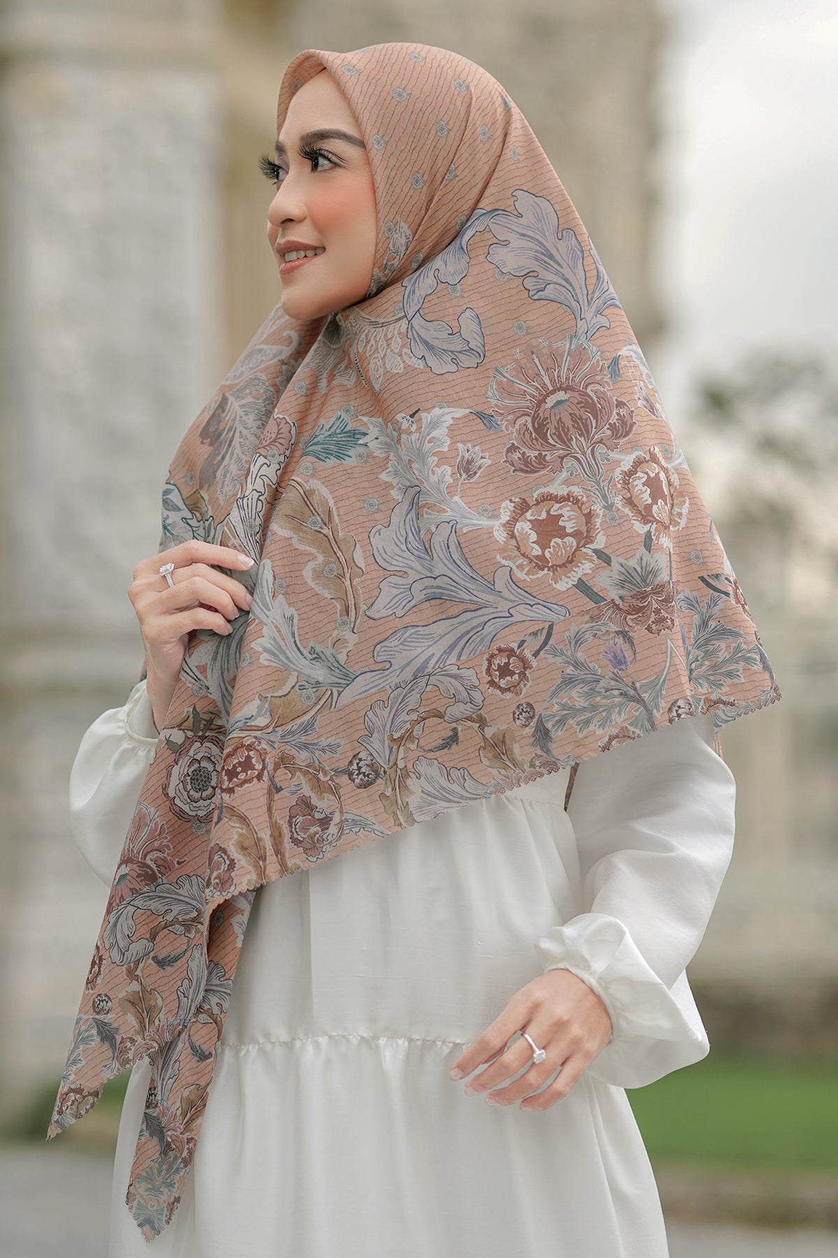 The Royale Voal Square XL - Papaya