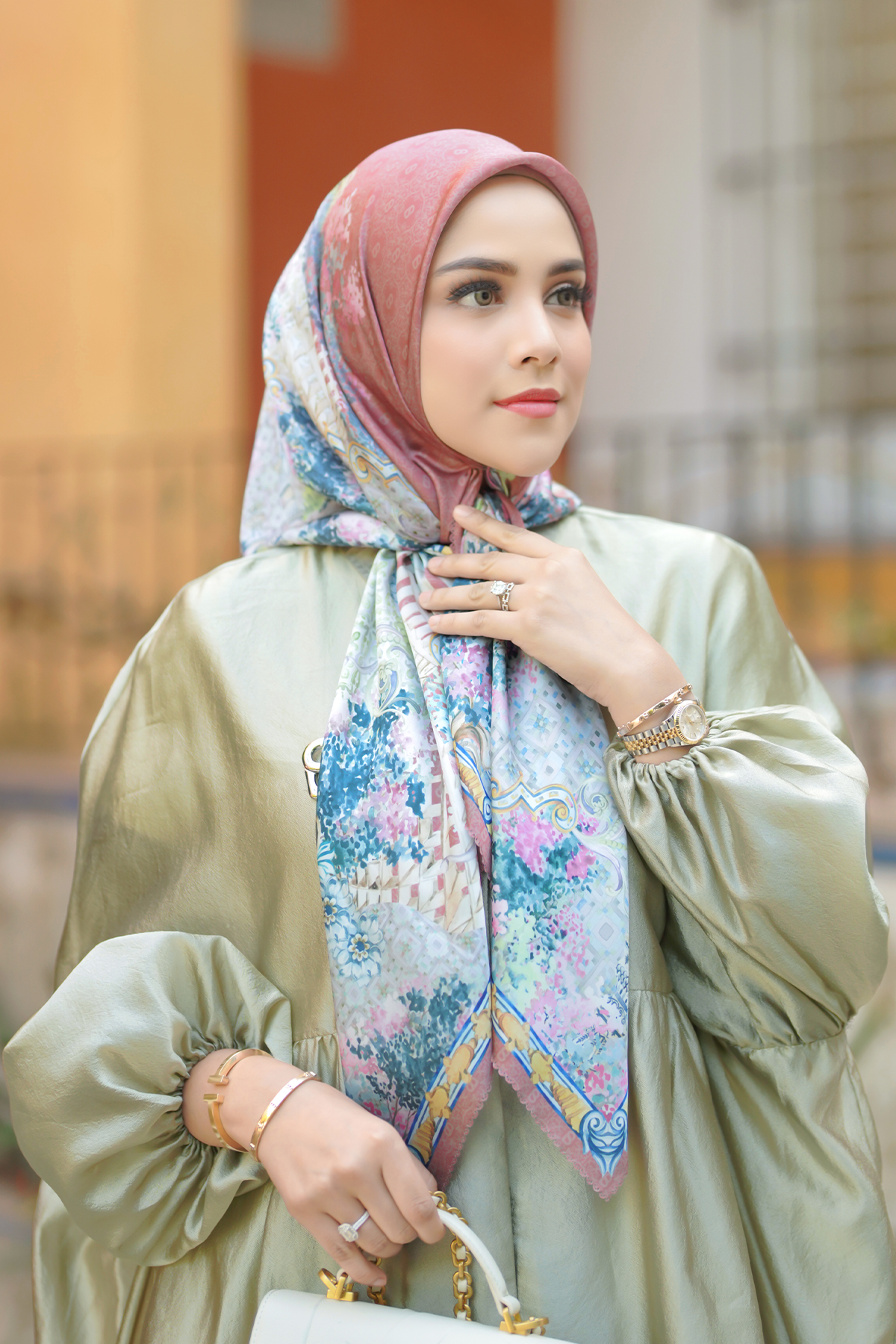 Sevilla Meydanı - Terracotta