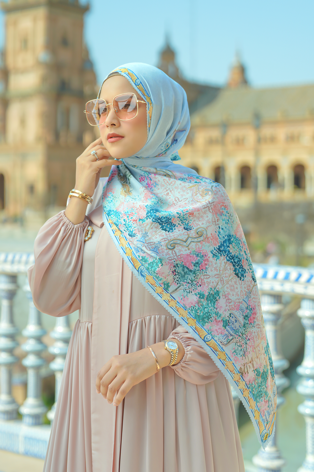 The Sevilla Satin Shawl - Cielo