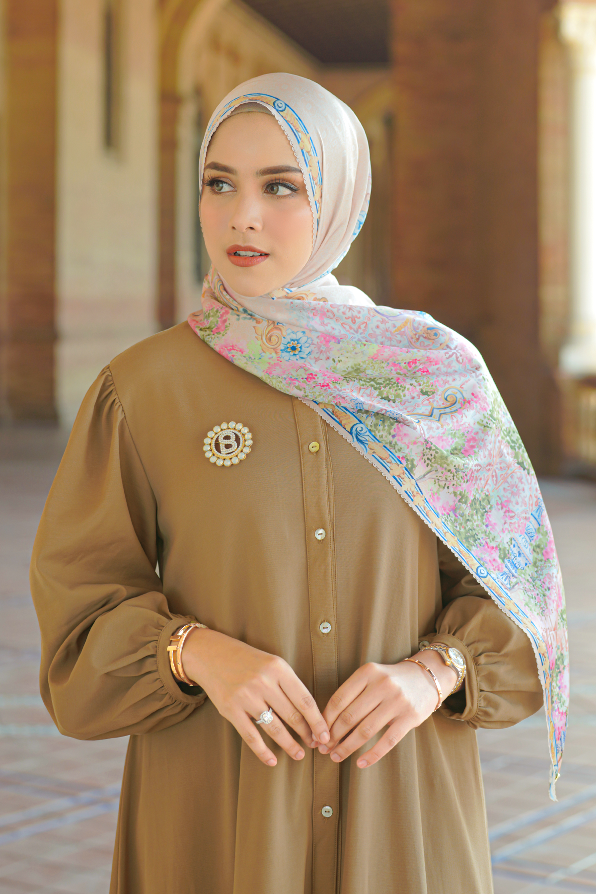 The Sevilla Satin Shawl - Milk Tea