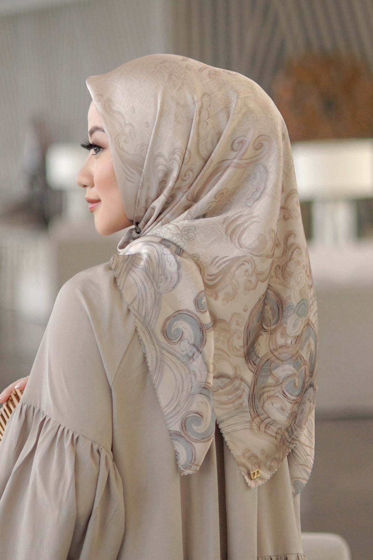 The Wave Satin Square in Sand