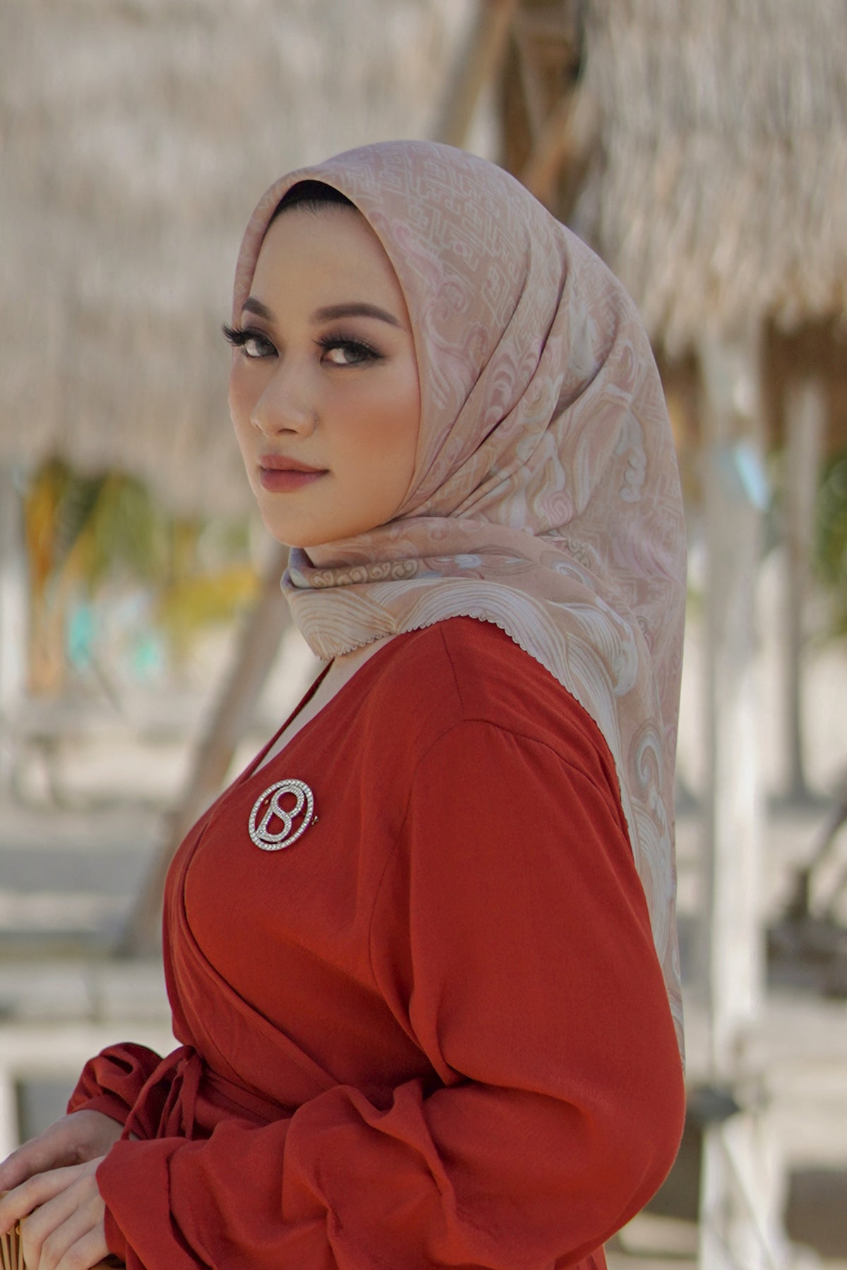 The Wave Voal Square in Peach