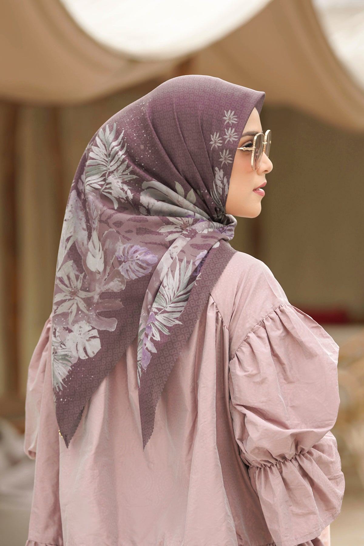 Tropicale Extended Voile Square - Hana