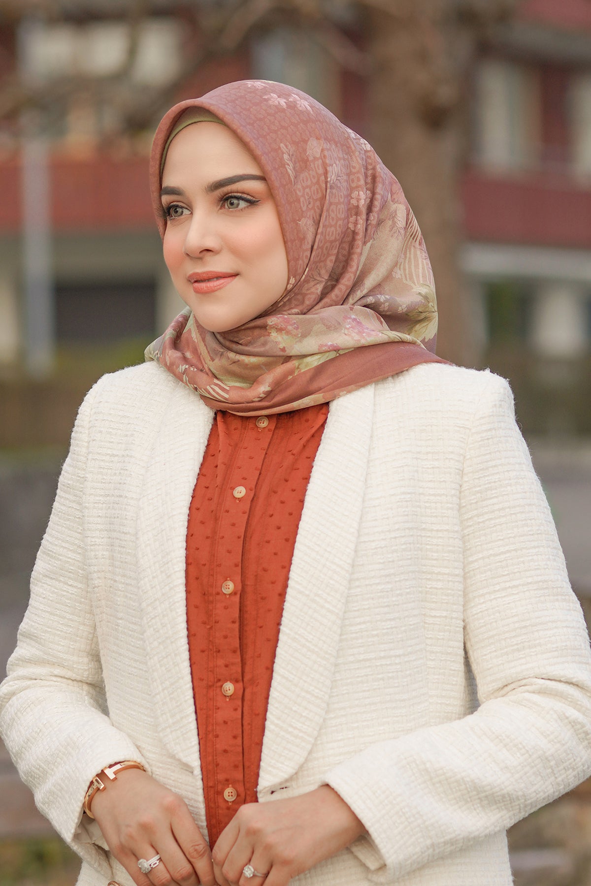 Iseltwald Meydanı - Çay