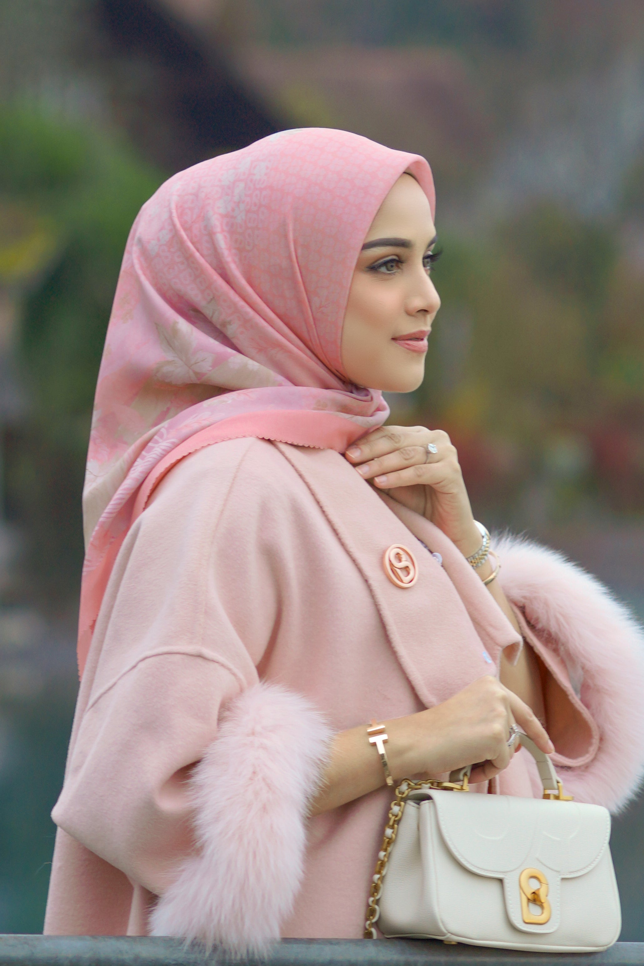 Iseltwald Meydanı - Canlı