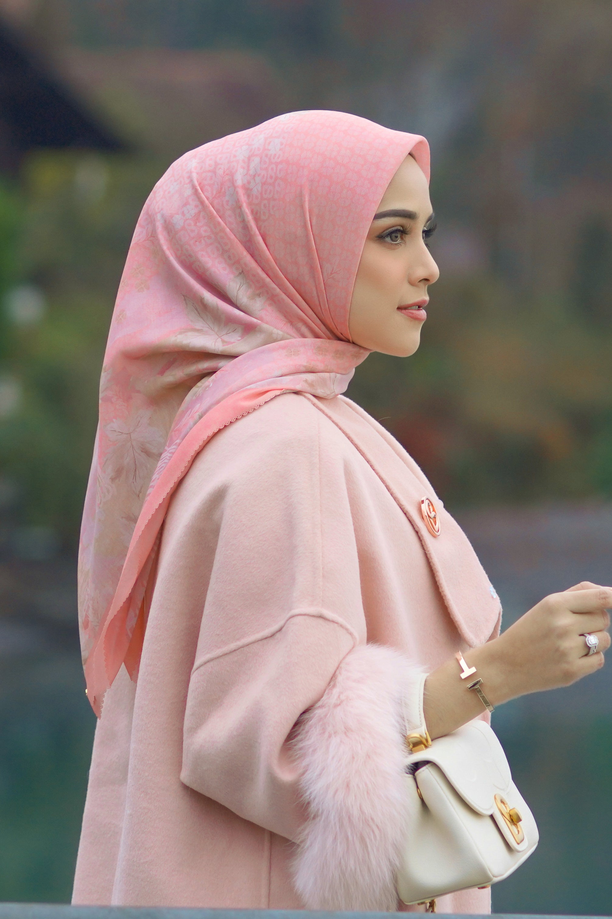 Iseltwald Meydanı - Canlı