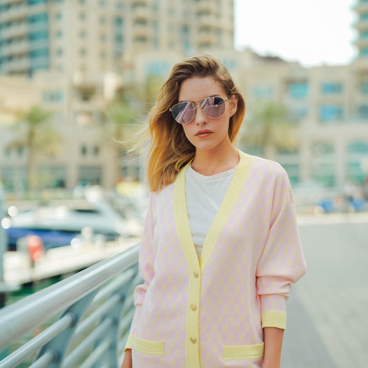 4 Inspirasi OOTD Hijab untuk Liburan yang Simple dan Stylish - Benang Jarum