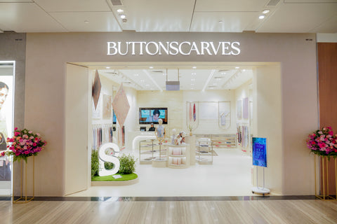 Buttonscarves Buka Store Pertama di Singapore Jewel Changi Airport