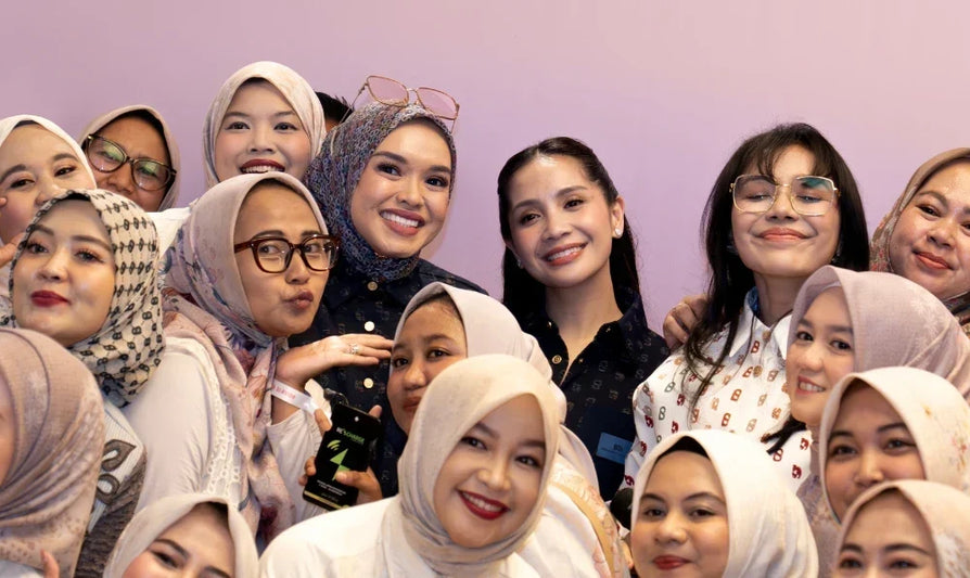 COLLABORATION: BUTTONSCARVES X NAGITA SLAVINA
