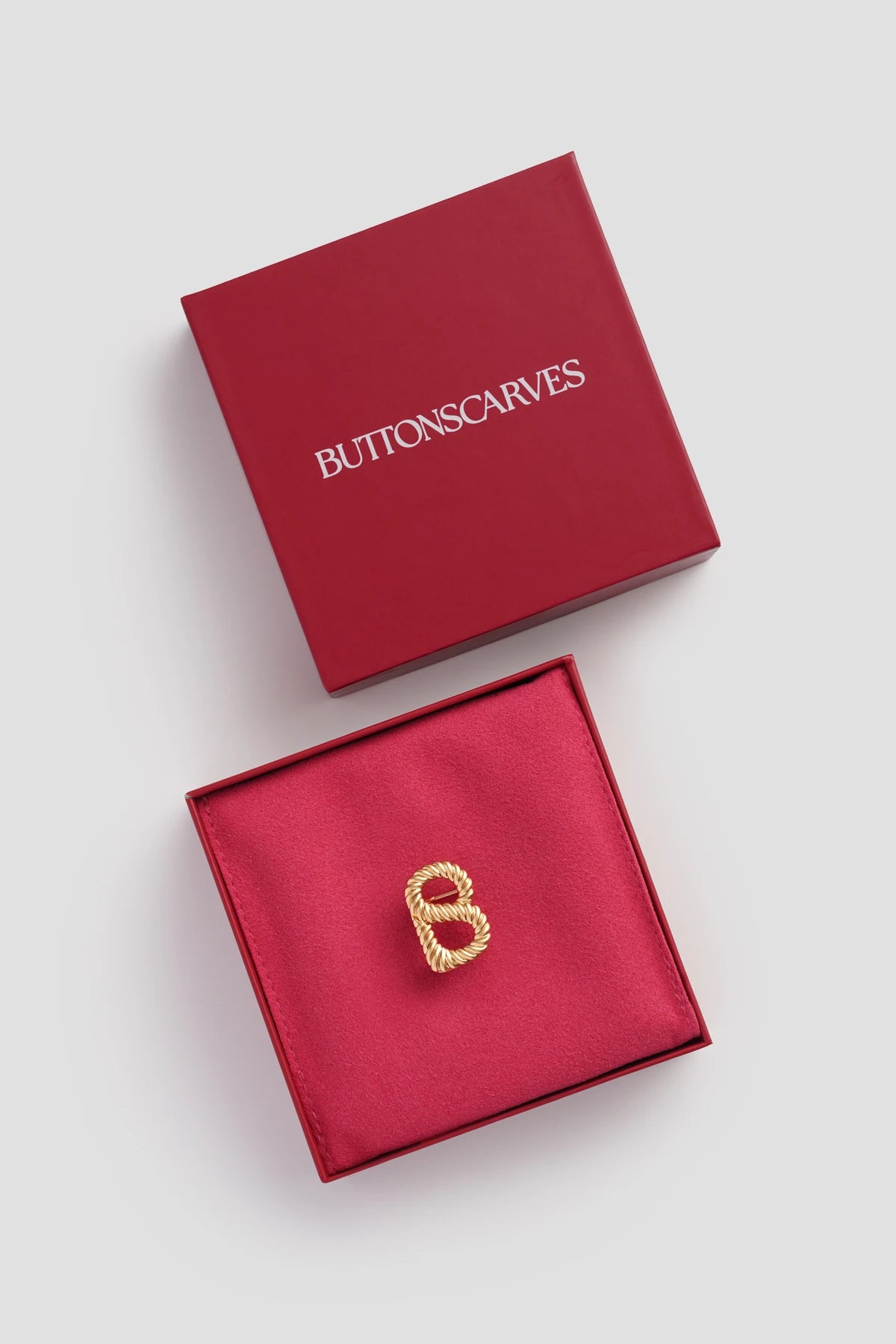 Interlock Petite Brooch - Gilding Gold