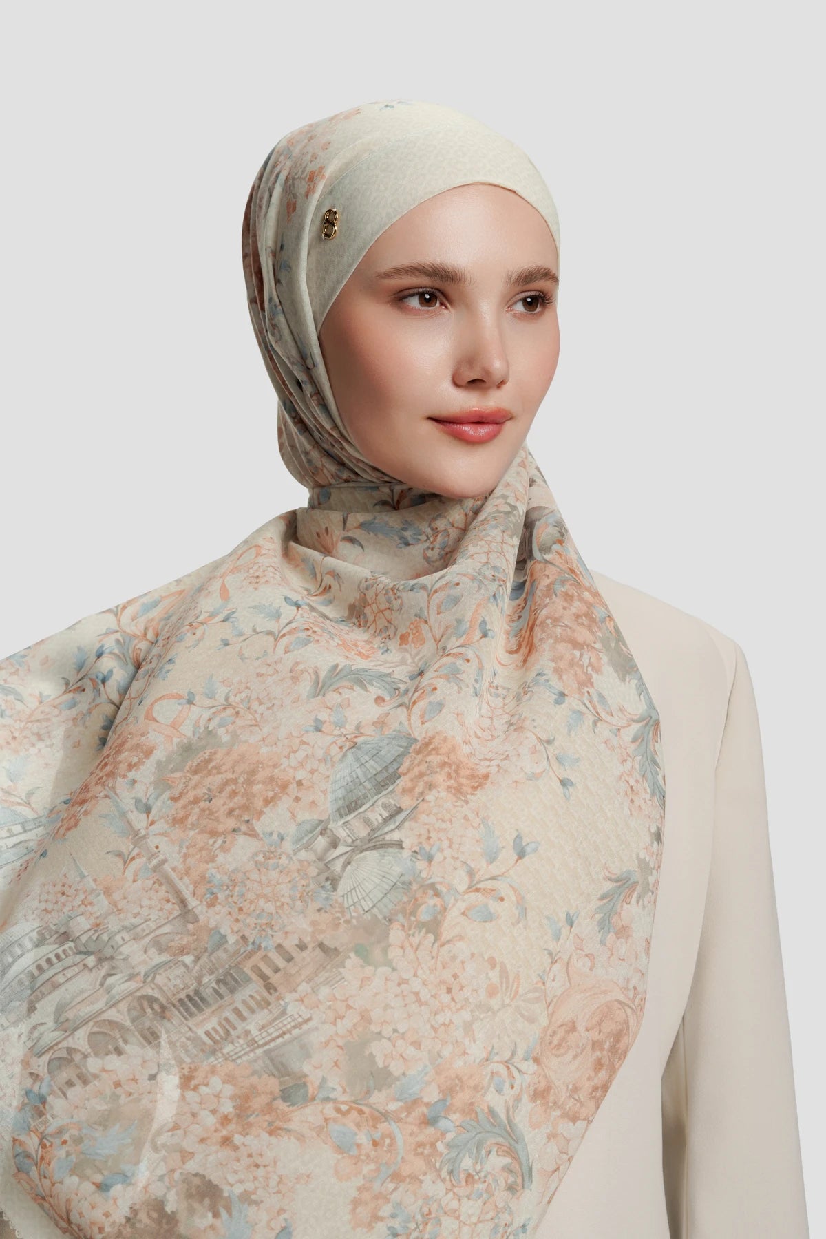 istanbul tie back shawl in dallah by buttonscarves 