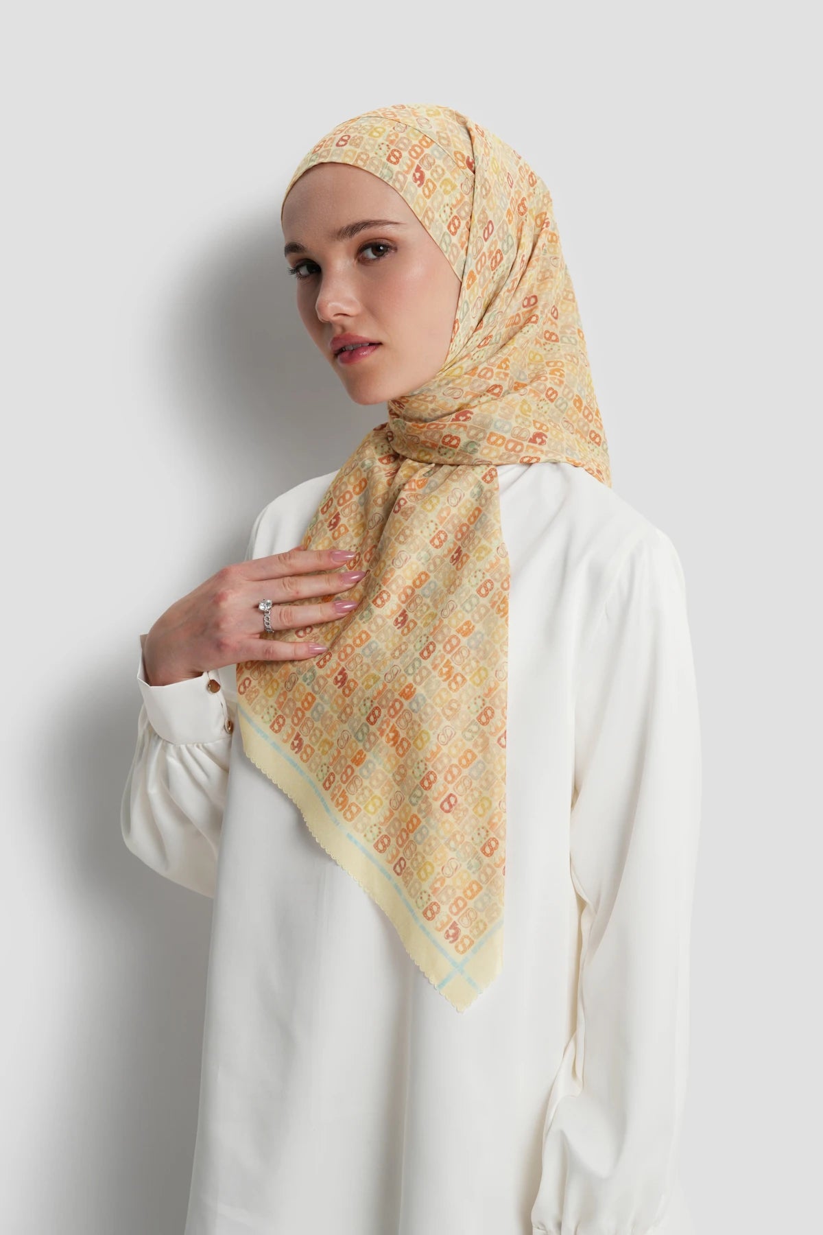 Nagita Tie Back Square - Butter