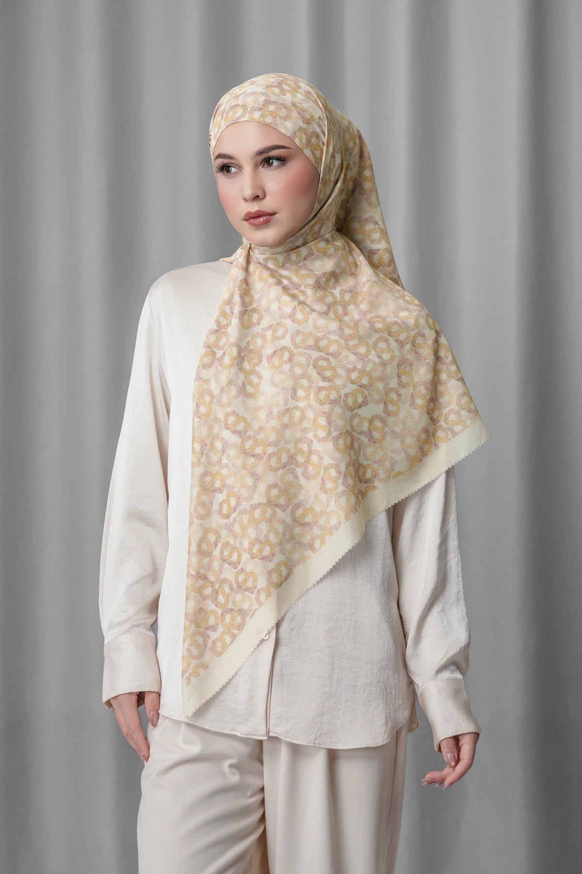 Samla de Fleur Tie Back Square - Morn