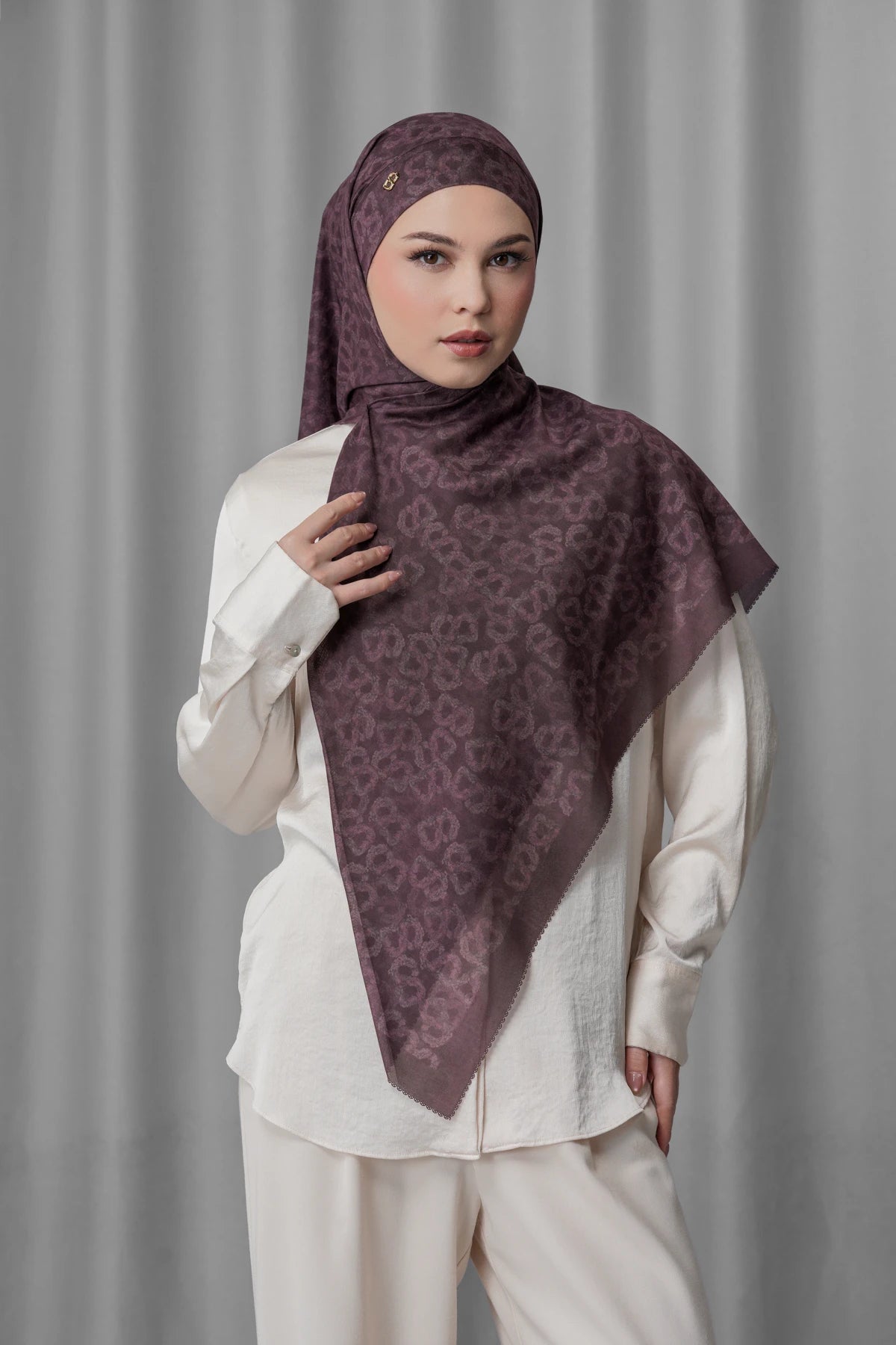 Samla de Fleur Tie Back Square - Plum