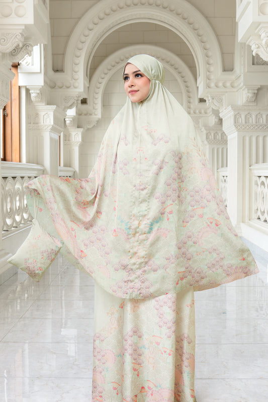 Egypt Prayer Robe - Pyramid