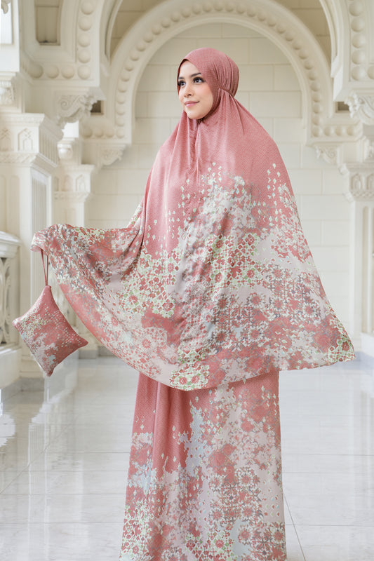 Moroccan Prayer Robe - Azalea