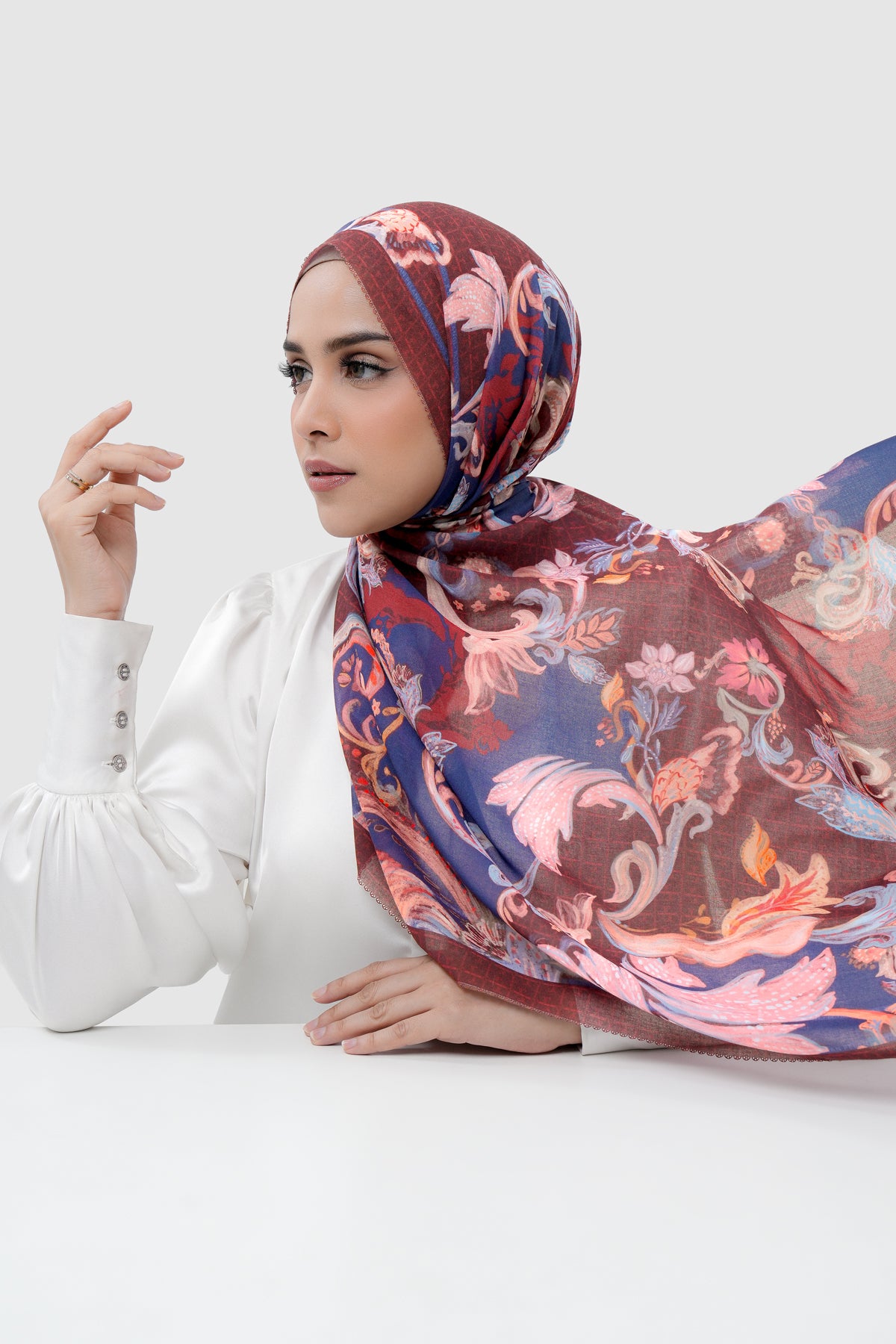 Autograph 3.0 Voile Shawl - Embroidery